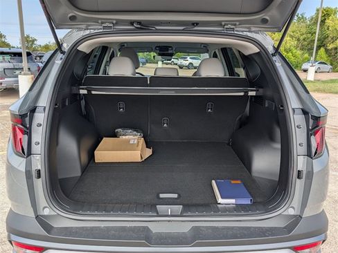 New 2026 Hyundai Tucson SE image 26