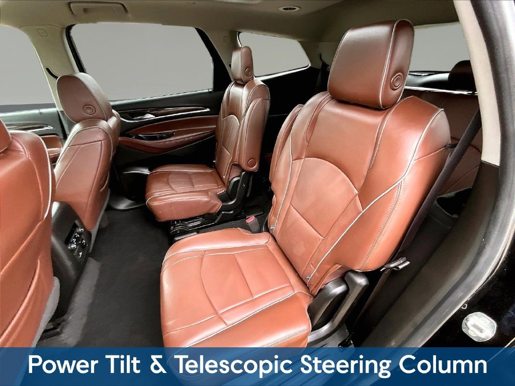 Used 2018 Buick Enclave Avenir w/ Avenir Technology Package AWD/4WD image 26