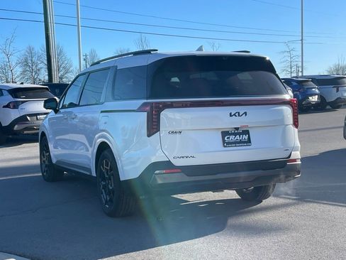 New 2026 Kia Carnival SX Prestige image 5