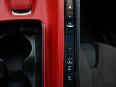 Used 2021 Chevrolet Corvette Stingray Premium Cpe w/ Z51 Performance Package RWD image 26