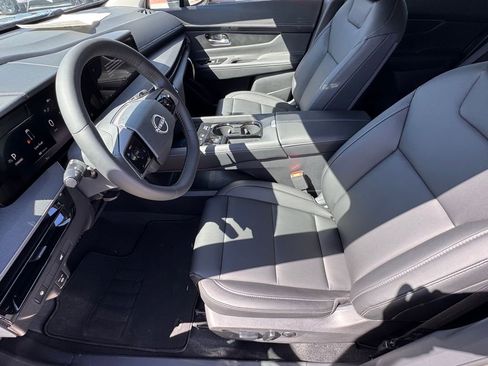 New 2026 Nissan Murano SV AWD/4WD image 9