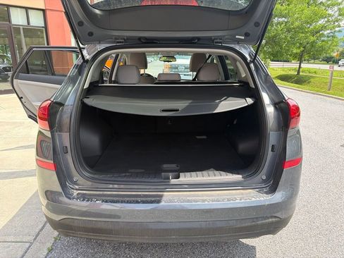 Used 2021 Hyundai Tucson Value AWD/4WD image 18