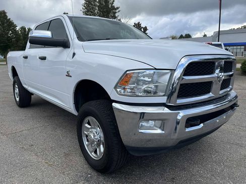 Used 2018 RAM 2500 SLT image 4