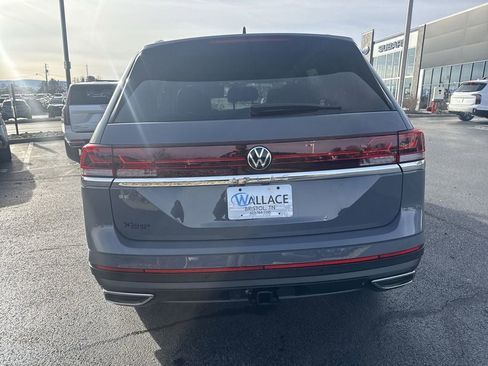 New 2026 Volkswagen Atlas SE FWD image 5