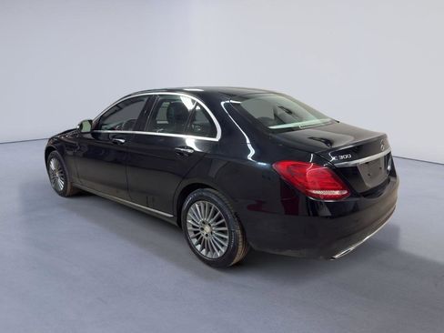 Used 2015 Mercedes-Benz C 300 Luxury image 4