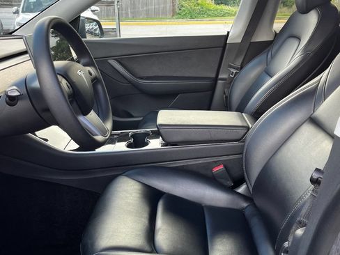 Used 2021 Tesla Model Y Performance AWD/4WD image 14