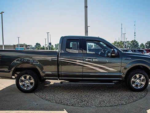 Used 2015 Ford F150 XLT w/ Equipment Group 301A Mid RWD image 6