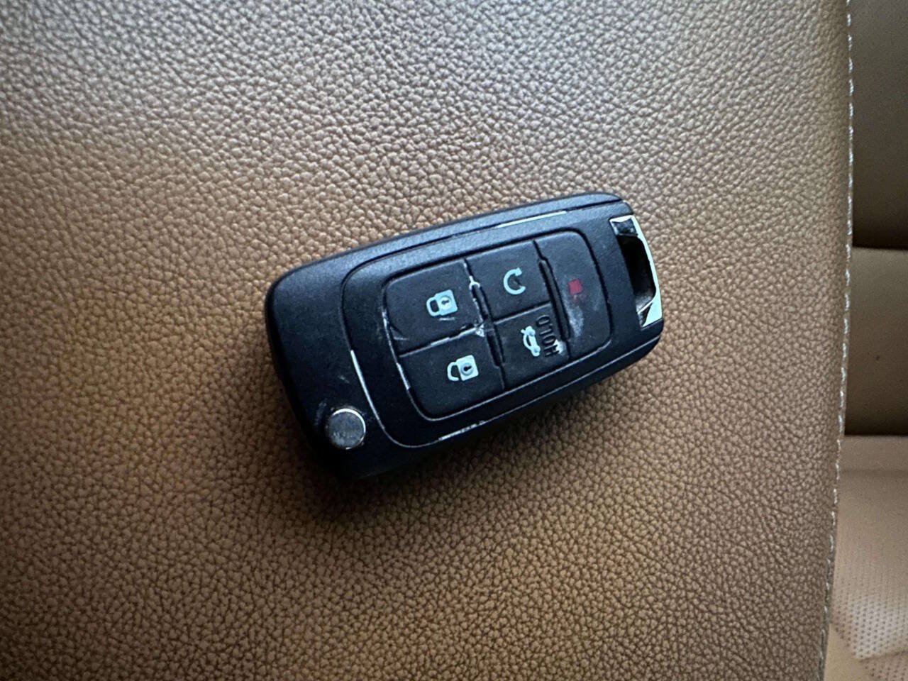 Used 2015 Chevrolet Impala LTZ FWD image 37