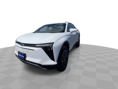 New 2025 Chevrolet Blazer EV LT image 6