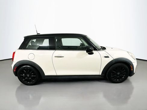 Used 2015 MINI Cooper 2-Door Hardtop FWD image 4