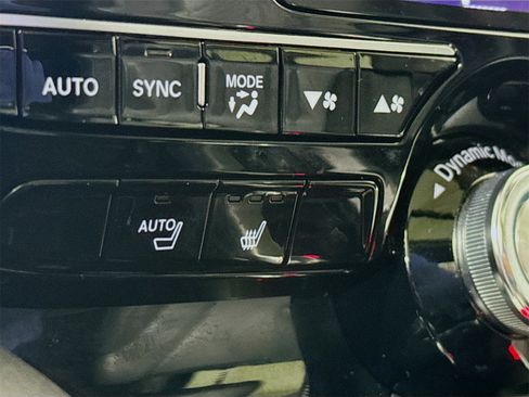 Used 2025 Acura MDX w/ Technology Package image 17