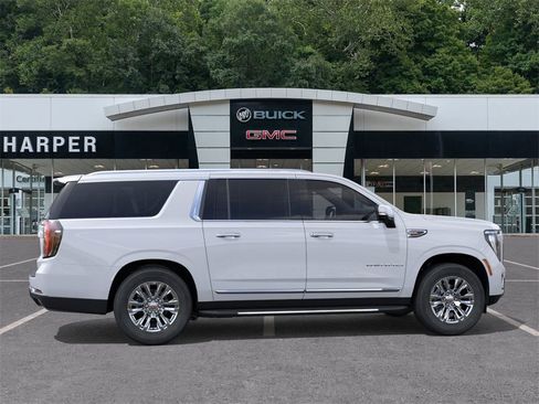 New 2026 GMC Yukon XL Denali image 5