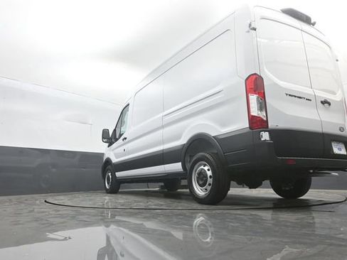 New 2026 Ford Transit 250 148 Medium Roof image 28