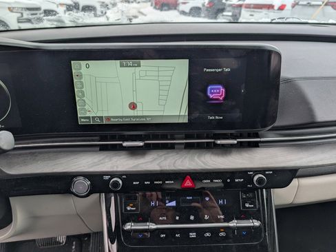 Used 2024 Kia Carnival SX image 14