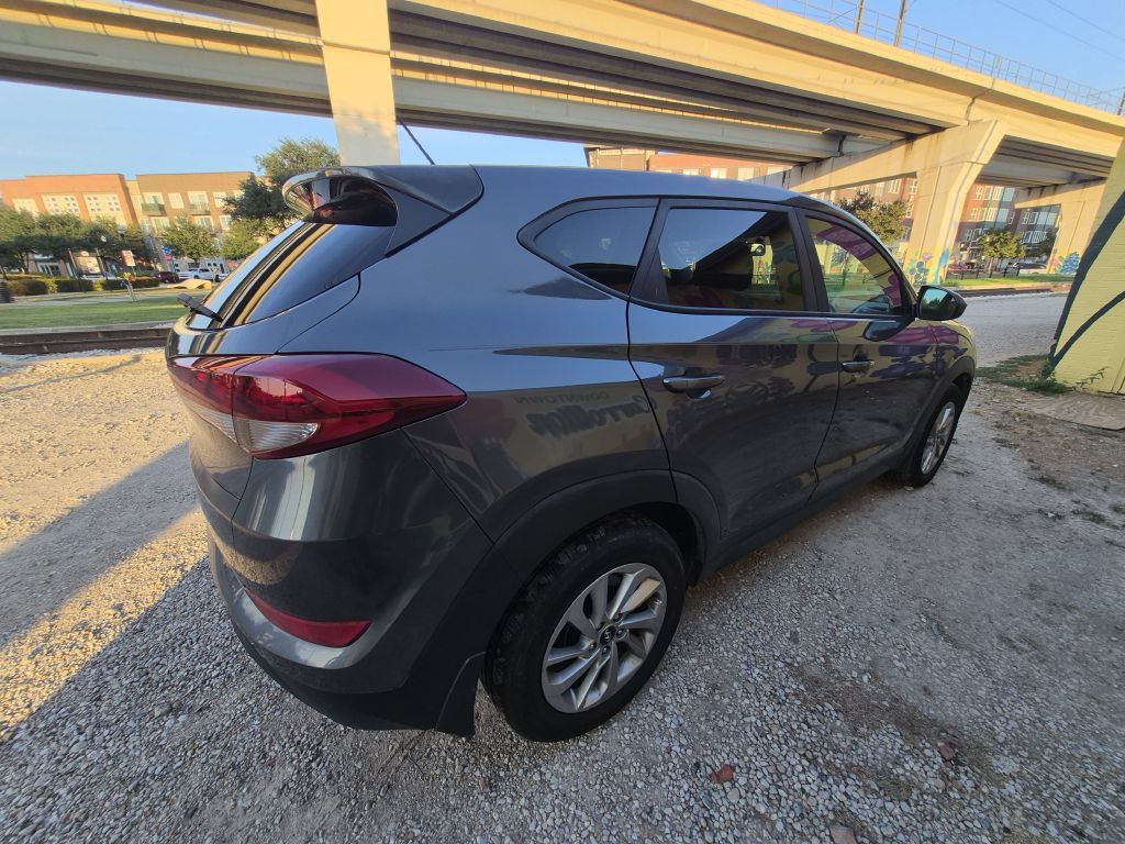 Used 2018 Hyundai Tucson SE FWD image 8
