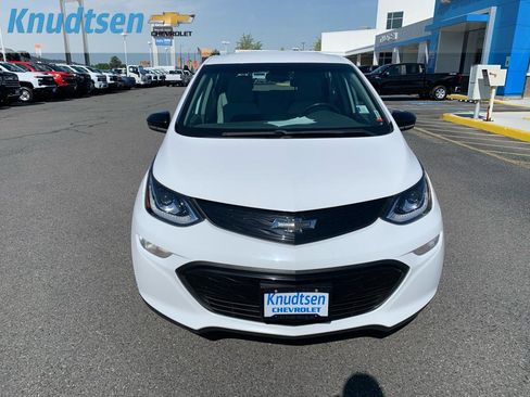 Used 2020 Chevrolet Bolt LT FWD image 2