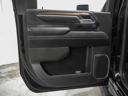 Used 2024 Chevrolet Silverado 3500 LT w/ Safety Package AWD/4WD image 46