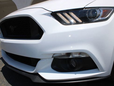 Used 2017 Ford Mustang GT Premium w/ Black Accent Package RWD image 4