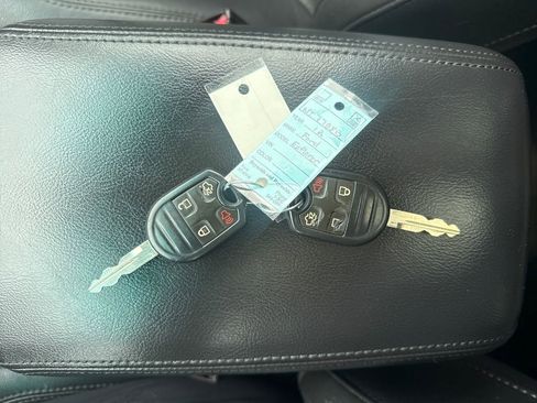 Used 2012 Ford Explorer XLT AWD/4WD image 46