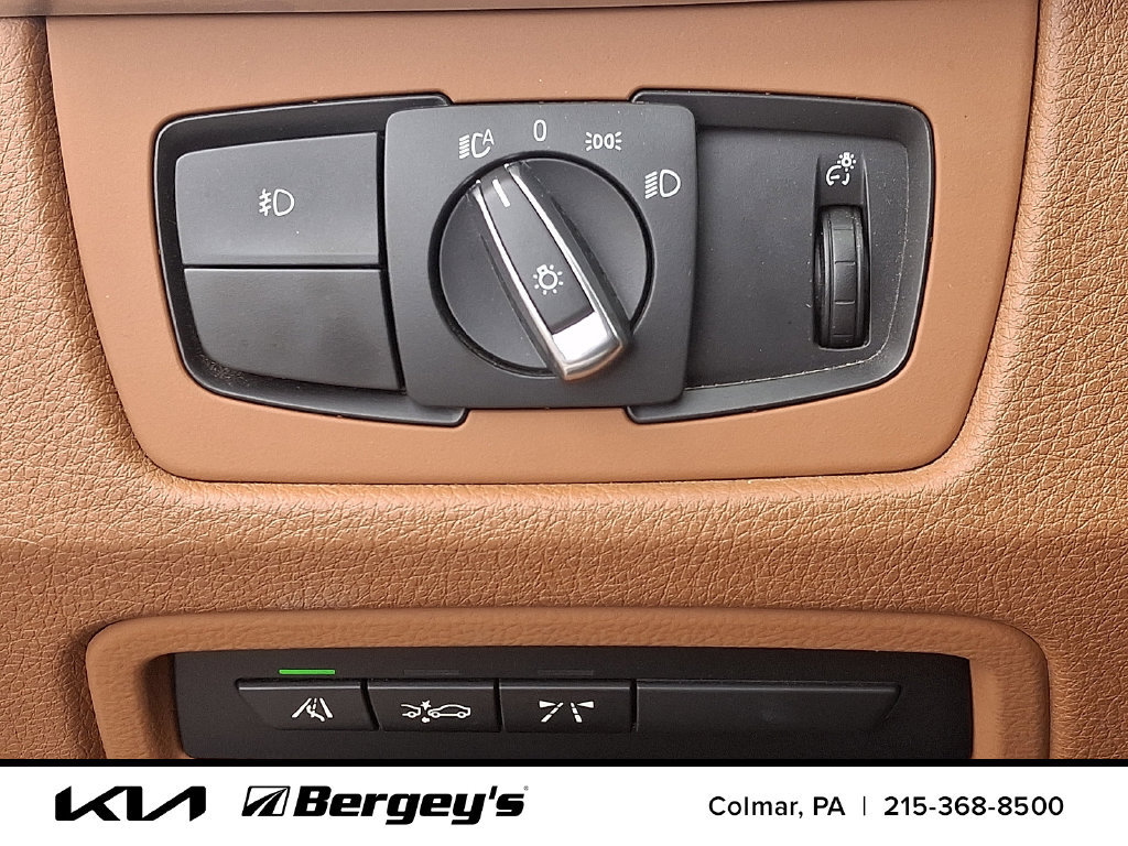 Used 2014 BMW 328i xDrive Wagon AWD/4WD image 28