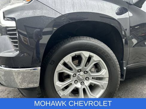 Certified 2024 Chevrolet Silverado 1500 LTZ AWD/4WD image 33