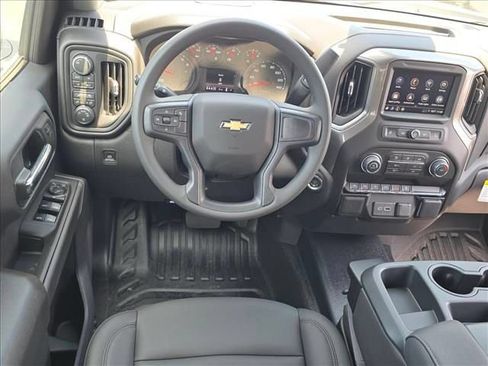 New 2026 Chevrolet Silverado 1500 W/T w/ WT Value Package AWD/4WD image 17