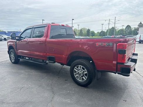 Used 2023 Ford F350 Lariat w/ Sport Appearance Package AWD/4WD image 3