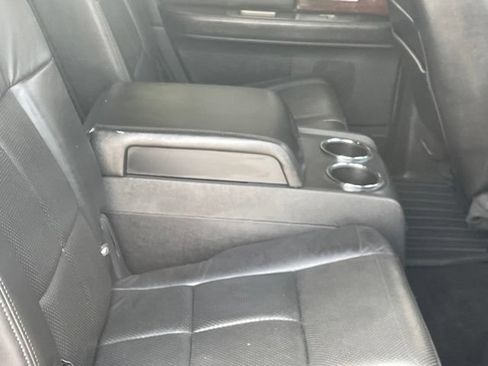 Used 2012 Lincoln Navigator 4WD image 53
