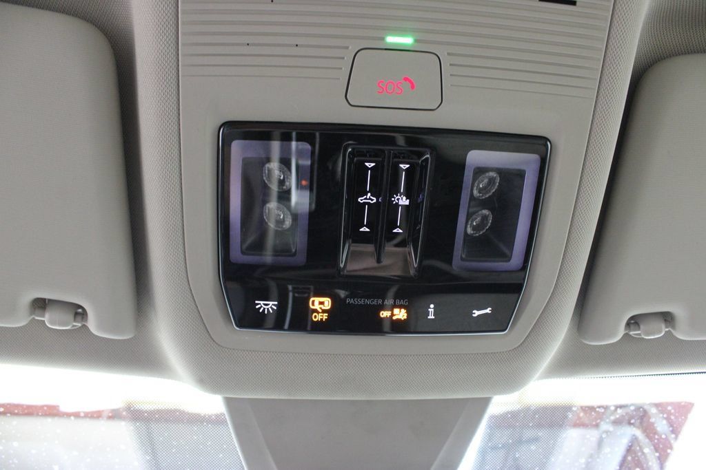 Certified 2024 Volkswagen Atlas SE w/ Panoramic Sunroof Package AWD/4WD image 29