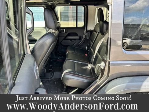 Used 2021 Jeep Wrangler Unlimited Rubicon AWD/4WD image 17