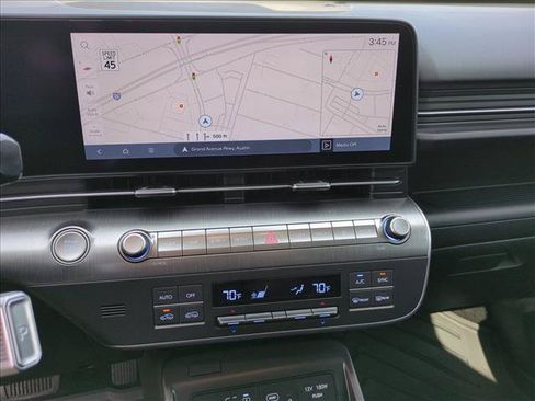 Used 2024 Hyundai Kona Limited FWD image 15