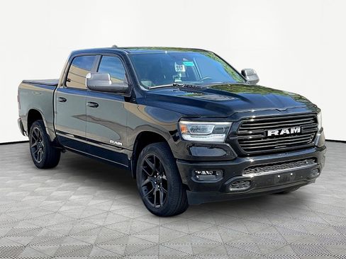 Used 2023 RAM 1500 Laramie AWD/4WD image 3