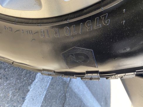 Used 2019 GMC Yukon SLT image 12