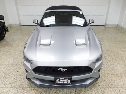Used 2020 Ford Mustang Premium image 23