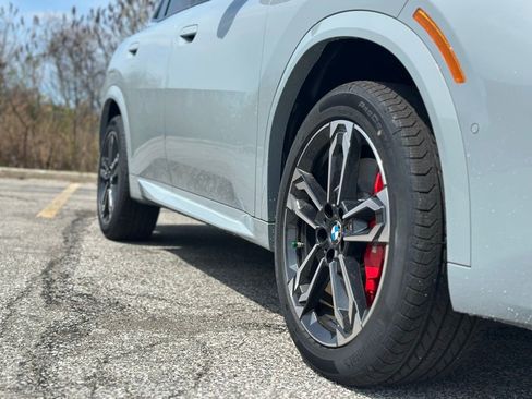 New 2026 BMW X2 xDrive28i image 9