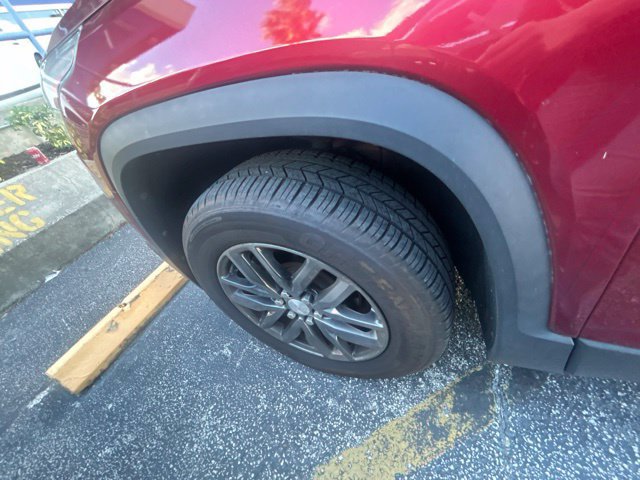 Used 2019 GMC Acadia SLT AWD/4WD image 6