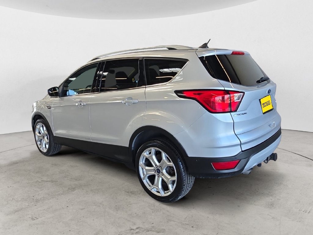 Used 2019 Ford Escape Titanium w/ U9j03 - Titanium Tow Package AWD/4WD image 11