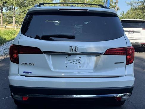 Used 2016 Honda Pilot Touring image 4