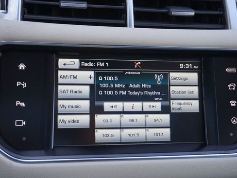 Used 2016 Land Rover Range Rover Sport HSE AWD/4WD image 34