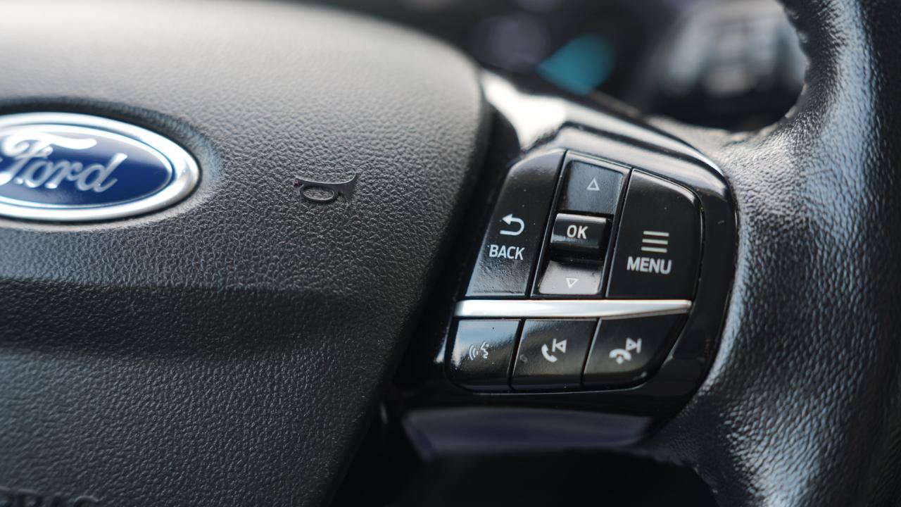 Used 2021 Ford Escape SE w/ Convenience Package AWD/4WD image 16