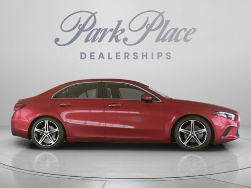 Used 2021 Mercedes-Benz A 220 image 27