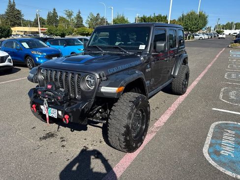 Used 2022 Jeep Wrangler Unlimited Rubicon 4xe w/ Cold Weather Group AWD/4WD image 3