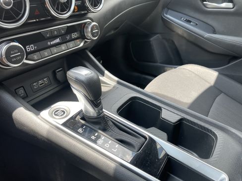 Used 2024 Nissan Sentra SV w/ All-Weather Package FWD image 4