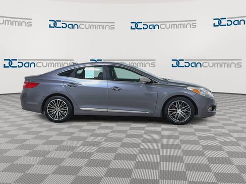Used 2013 Hyundai Azera FWD image 9