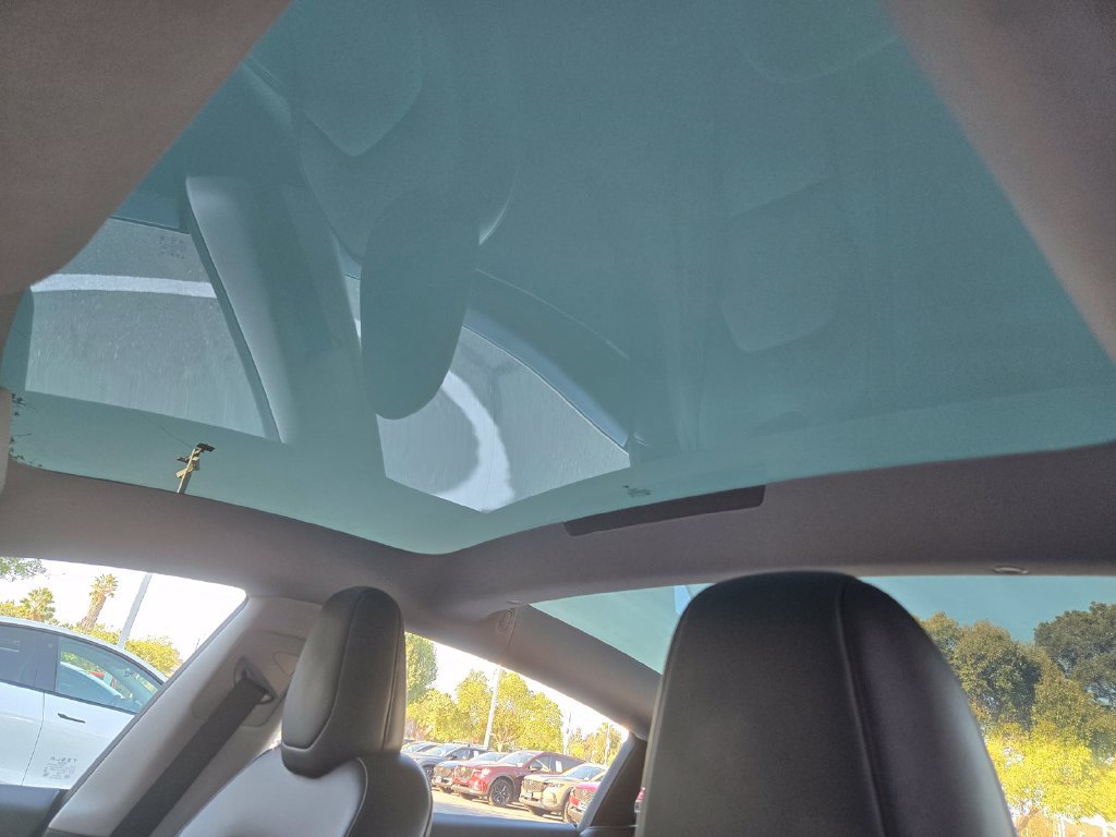Used 2024 Tesla Model 3 Standard Range RWD image 17