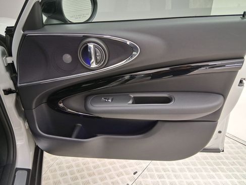 Certified 2023 MINI Cooper Clubman S FWD image 34
