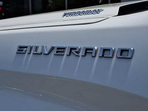 Certified 2025 Chevrolet Silverado 1500 LT AWD/4WD image 31