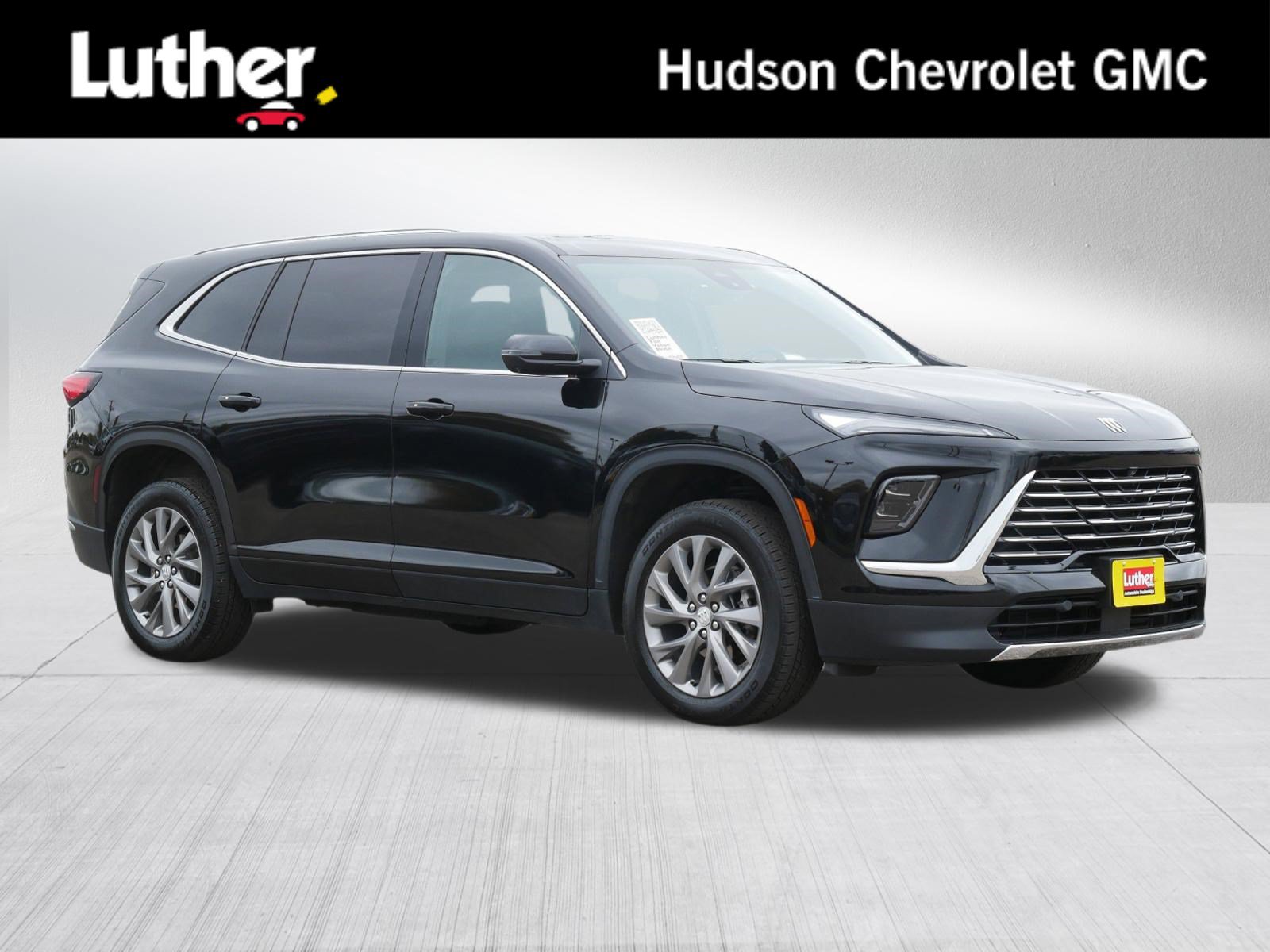 Used 2026 Buick Enclave Preferred AWD/4WD image 1