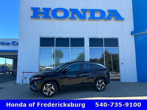 Used 2023 Hyundai Tucson SEL w/ Convenience Package image 1