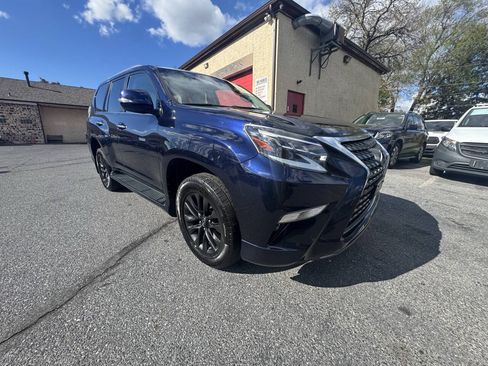 Used 2020 Lexus GX 460 Premium w/ Premium Package AWD/4WD image 13